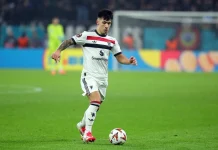 Lisandro Martínez uderza w zarząd Manchesteru United po porażce z Atlético Manchester United - Lisandro Martínez 1